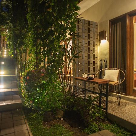 Pangkung Sari Bed And Breakfast Canggu Buitenkant foto